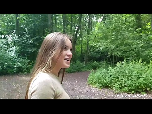 ❤️ Evelinari toki publiko batean izorratzen genuela proposatu nion! Baietz esan zuen. Orduan ipurdian izorratu eta ahoan esperma. Orduan bere burua haserretu zen. Porno %eu.image-kassir.ruan ️❤